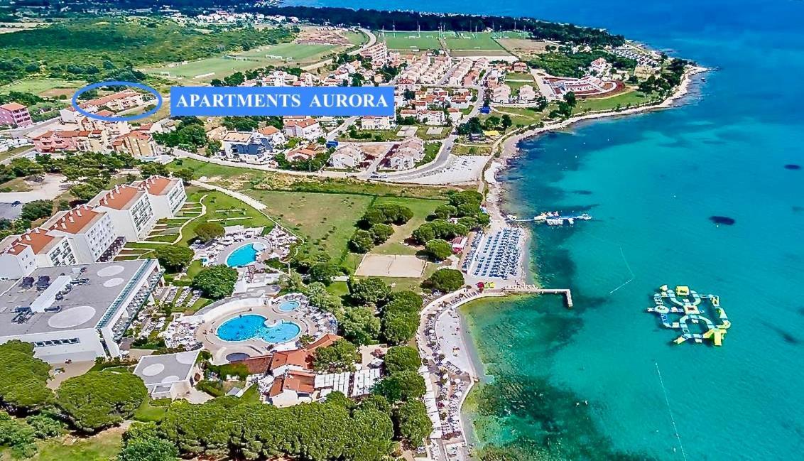 Apartments Aurora Near Beach Medulin Exterior photo